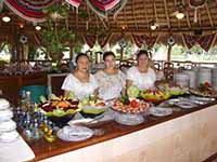 Buffet Regional Tulum, Coba y Playa Paraiso